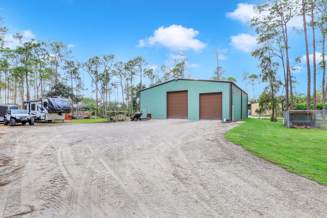 6700 Sable Ridge Ln, Naples, FL 34109