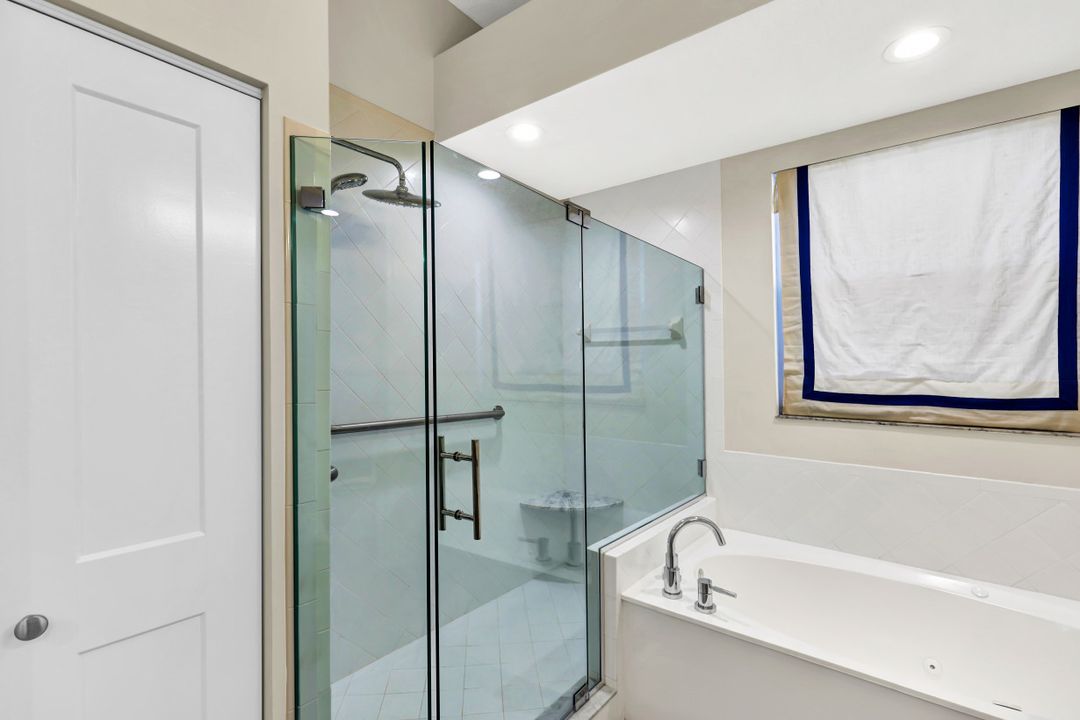 24330 Sandpiper Isle Way #502, Bonita Springs, FL 34134