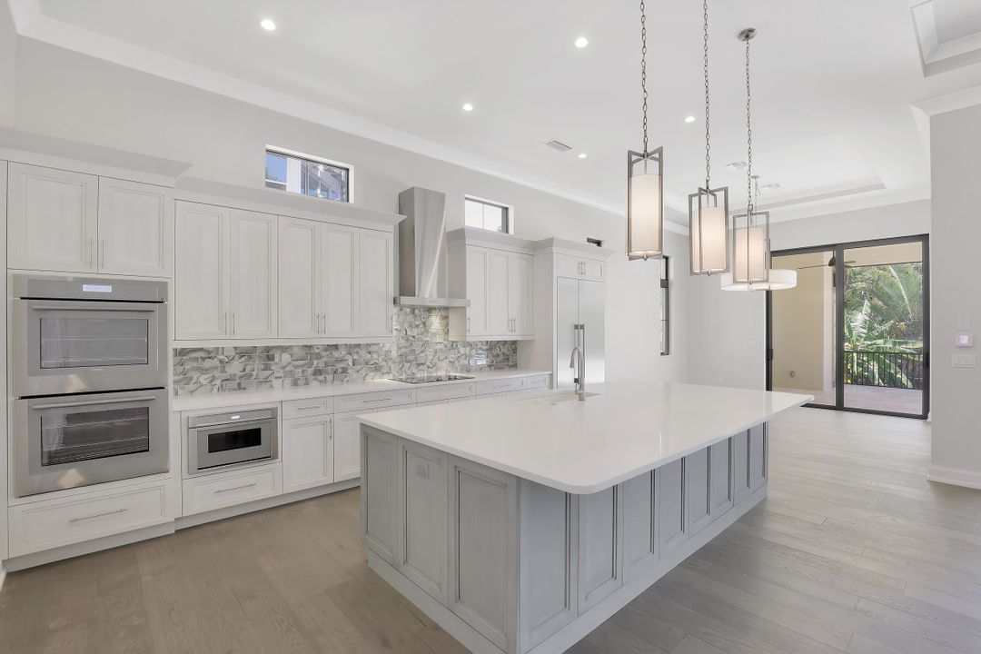 355 Hideaway Cir S, Marco Island, FL 34145