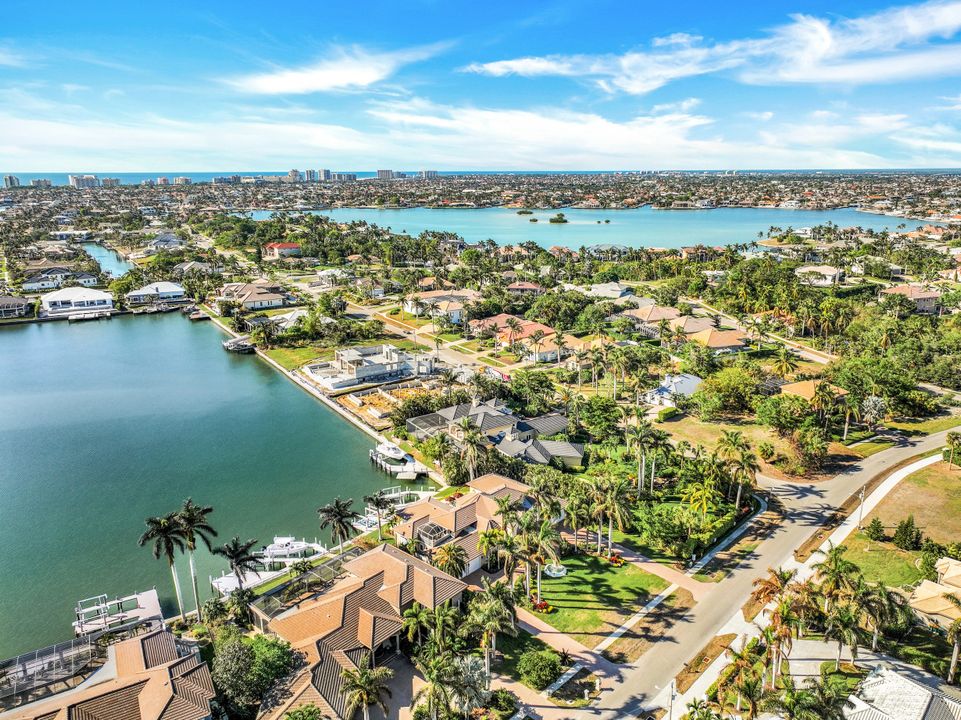 856 Inlet Dr, Marco Island, FL 34145