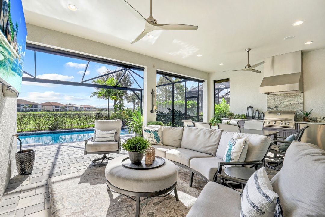 9496 Montelanico Loop, Naples, FL 34119