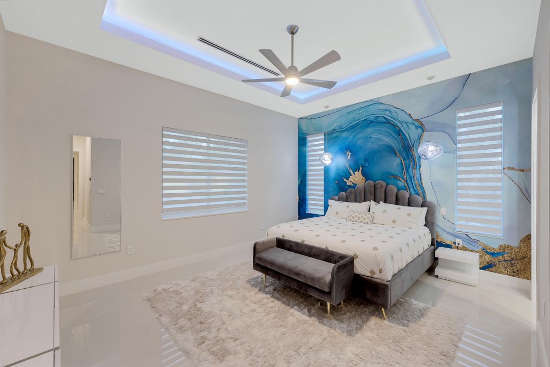 5232 Seminole Ct, Cape Coral, FL 33904