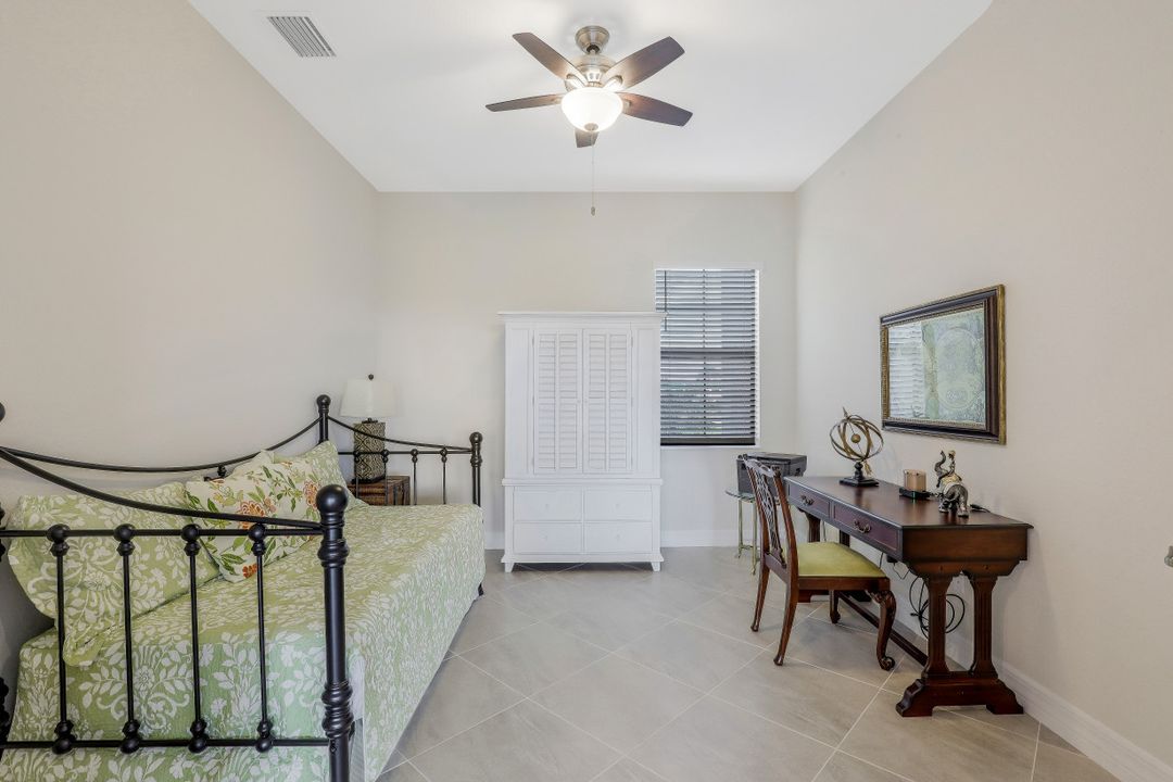 17441 Elkgrove Ln, Estero, FL 33928