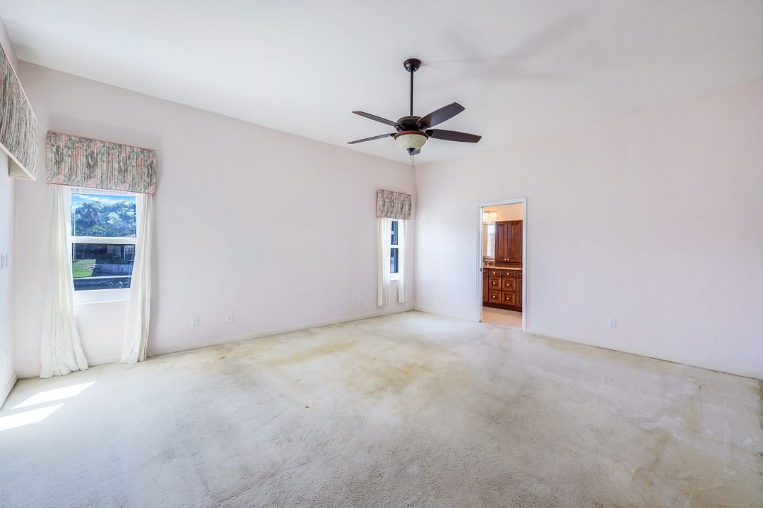 9841 Mainsail Ct, Fort Myers, FL 33919