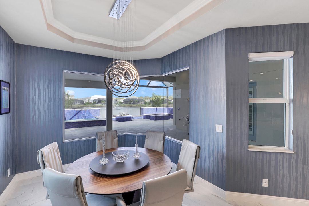 8961 Mustique Ln, Naples, FL 34114