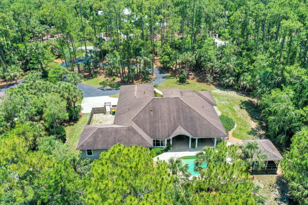 4075 1st Ave SW, Naples, FL 34119