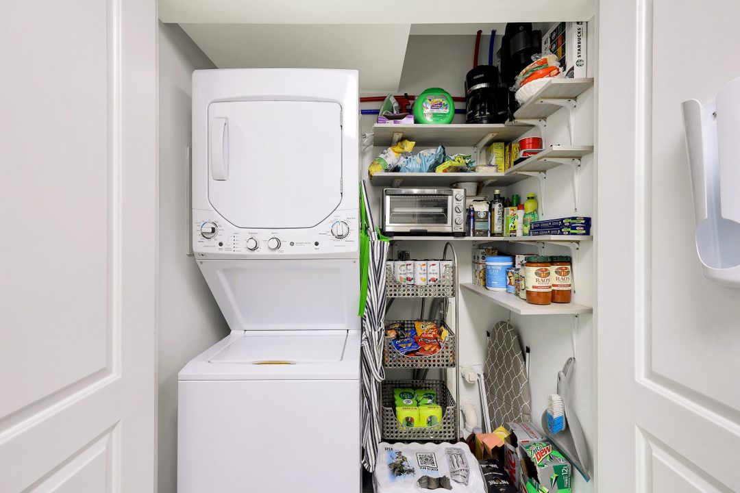 731 W Elkcam Cir #B108, Marco Island, FL 34145