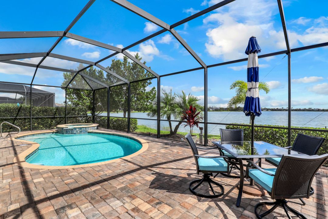 16479 Bonita Landing Cir, Bonita Springs, FL 34135