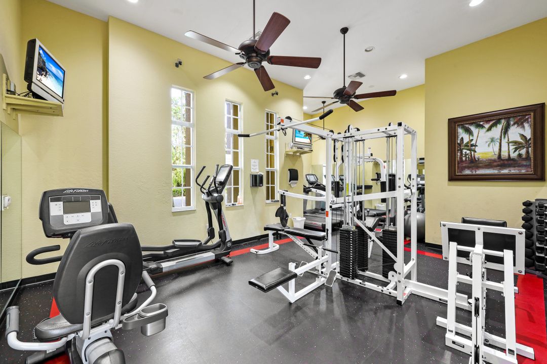 4520 Botanical Pl Cir #203, Naples, FL 34112