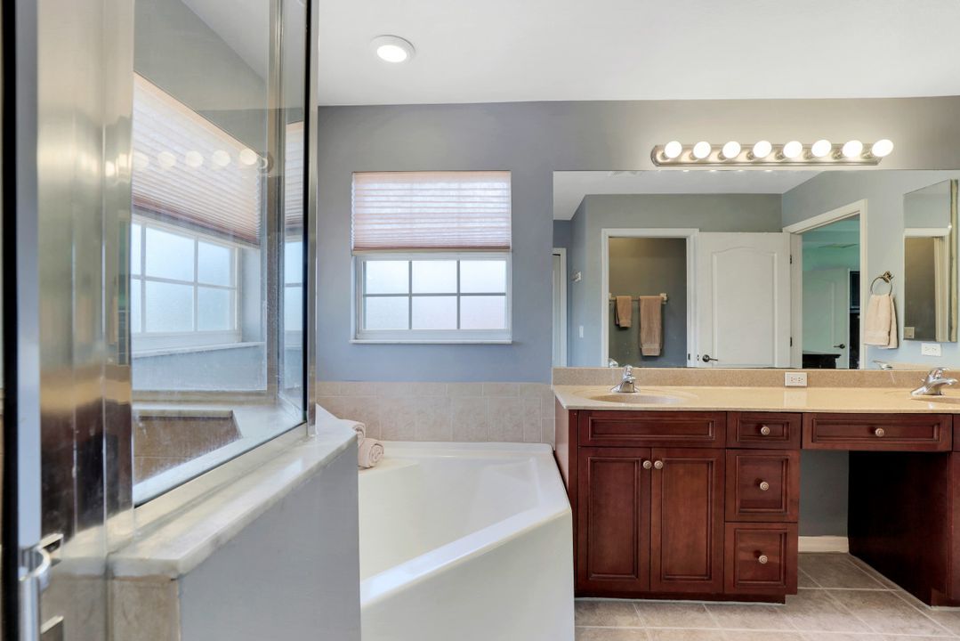 12688 Stone Tower Loop, Fort Myers, FL 33913