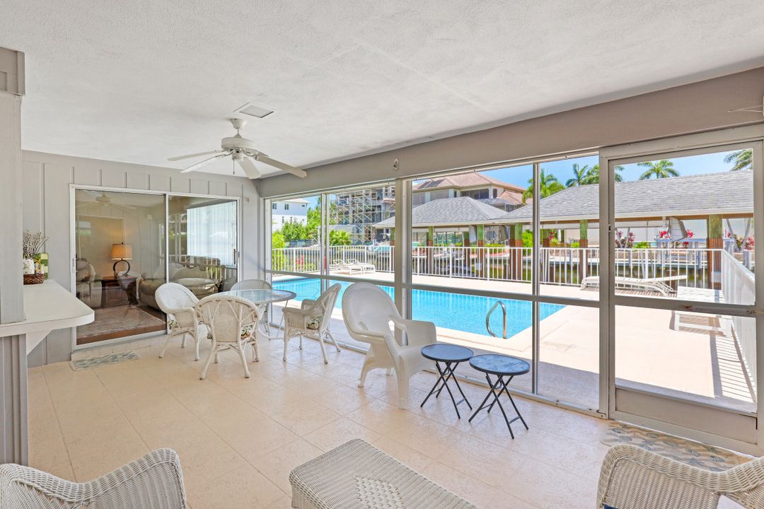 139 Bayview Ave, Naples, FL 34108