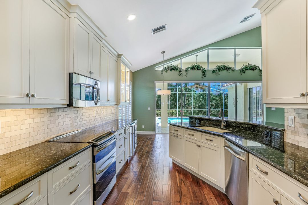 3538 Heron Glen Ct, Bonita Springs, FL 34134