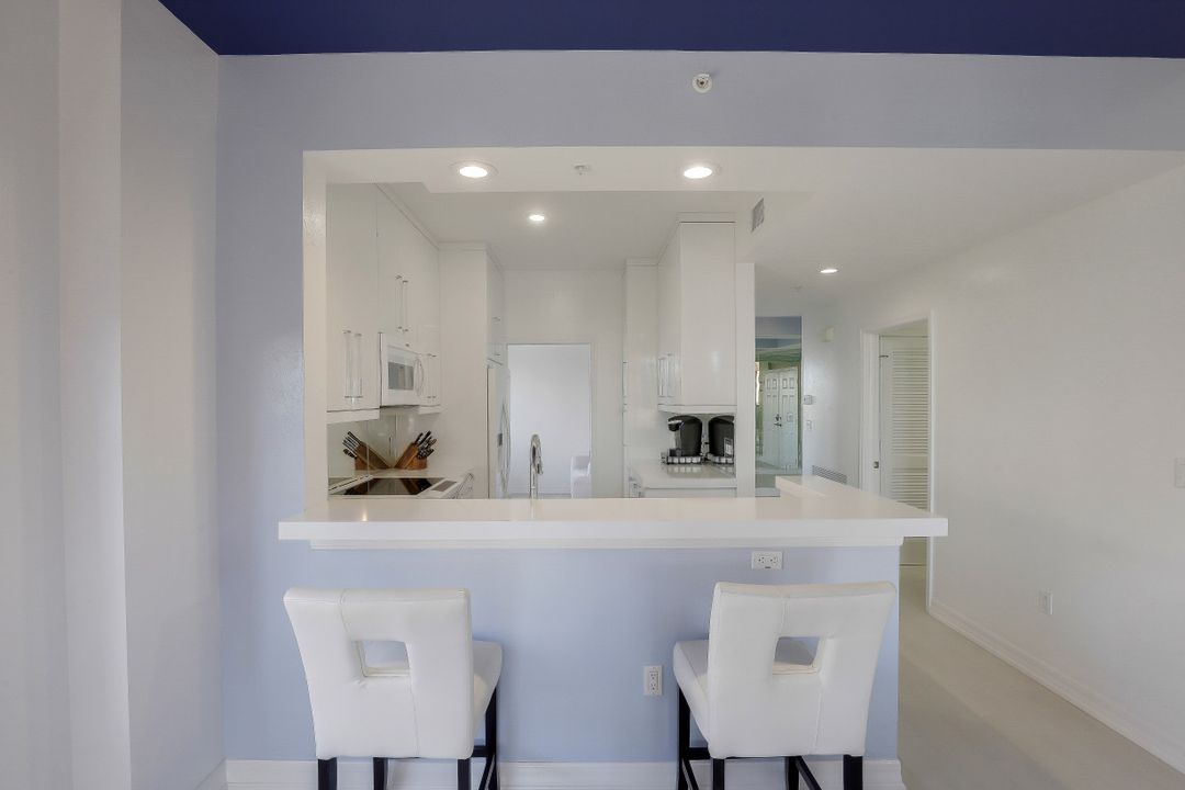 401 Bayfront Pl #3401, Naples, FL 34102