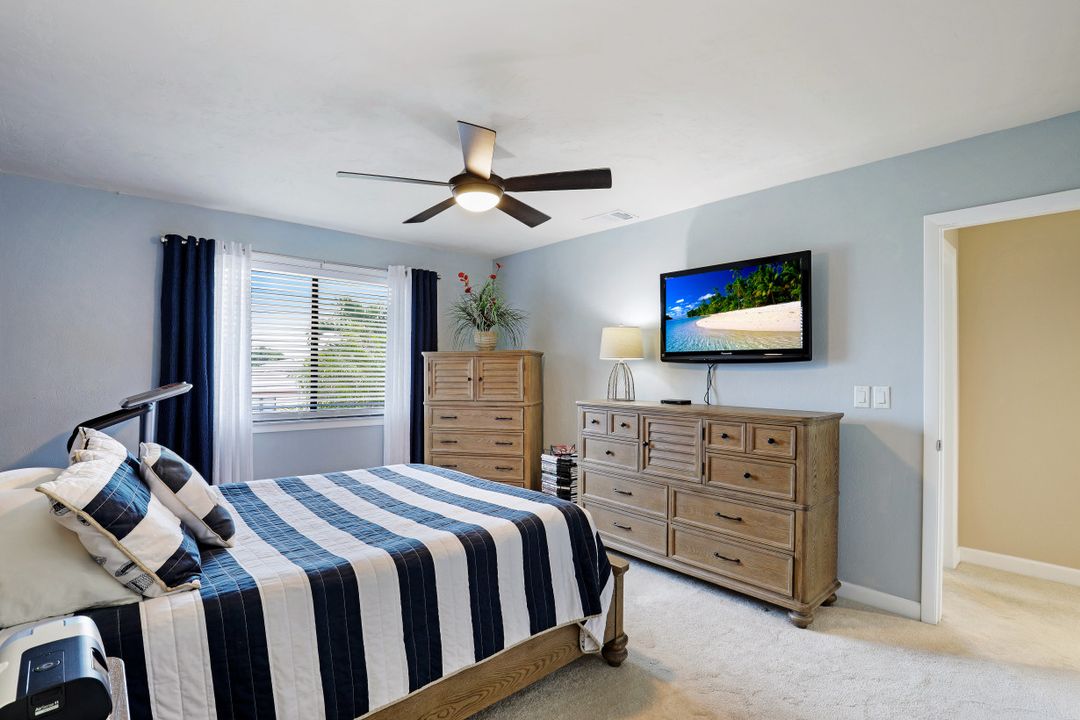 3703 SE 10th Ave, Cape Coral, FL 33904