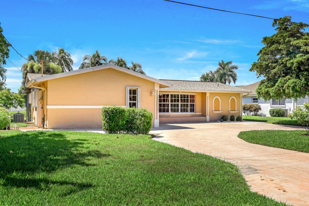 15482 Copra Ln, Fort Myers, FL 33908
