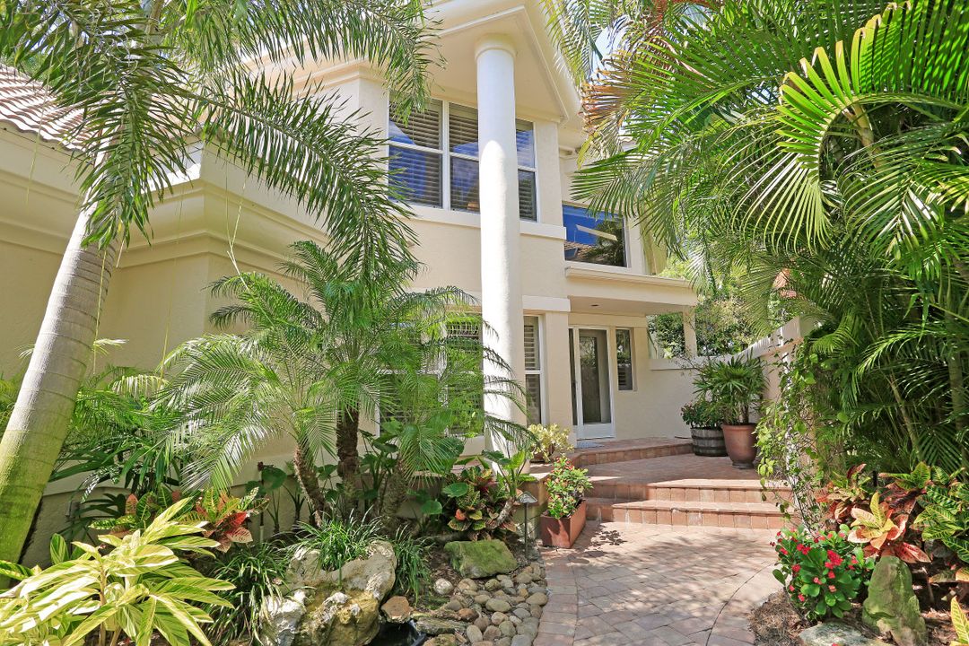 3296 Montara Dr, Bonita Springs, FL 34134