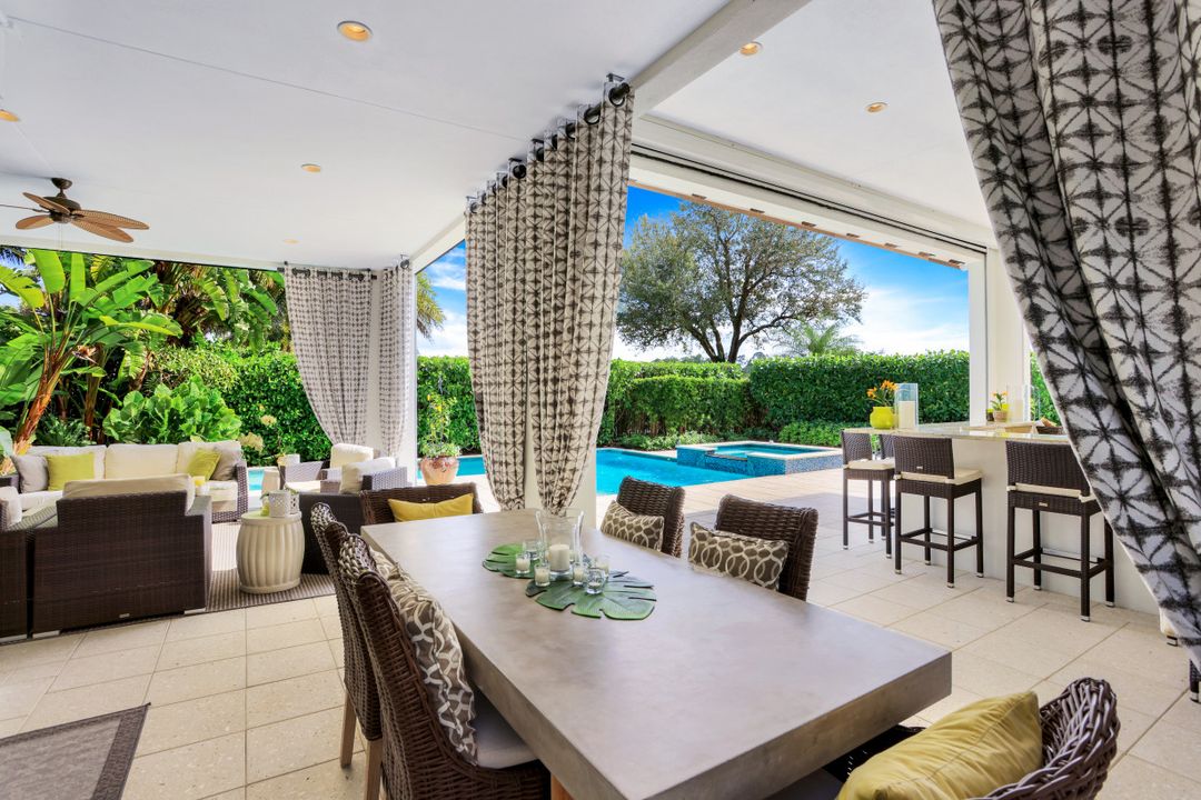 16904 Fairgrove Way, Naples, FL 34110