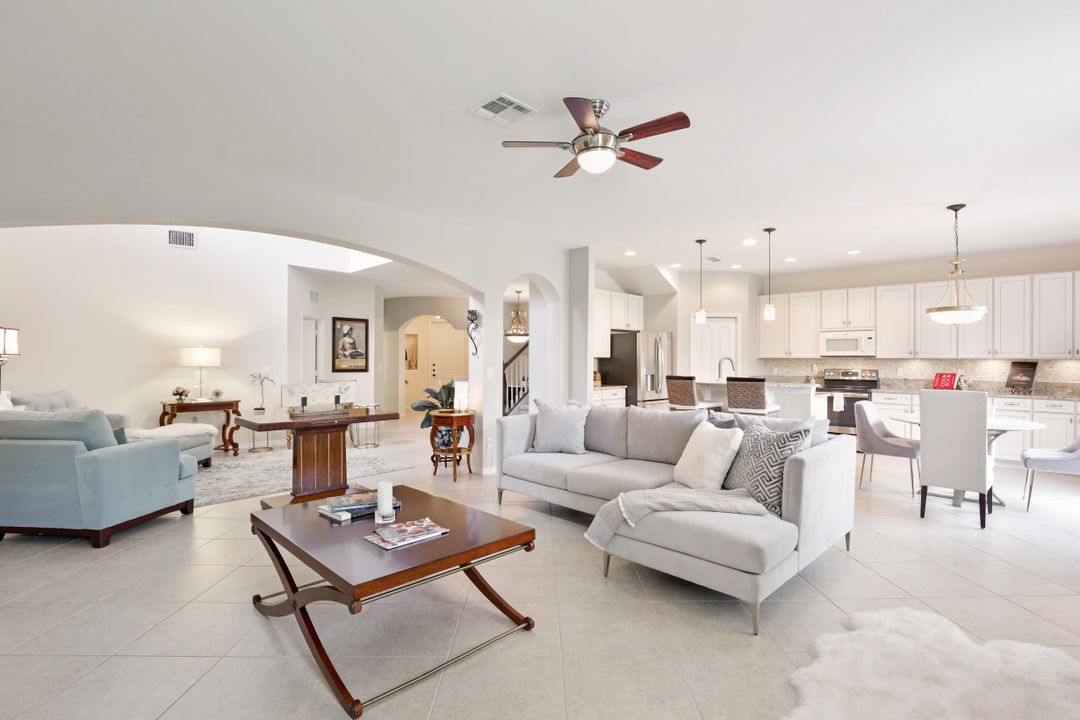 10100 N Golden Elm Dr, Estero, FL 33928