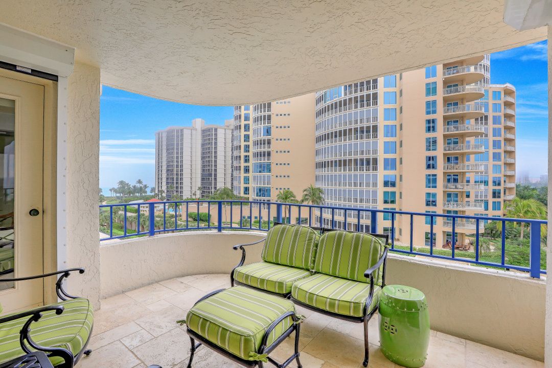 4451 Gulf Shore Blvd N, Naples, FL 34103