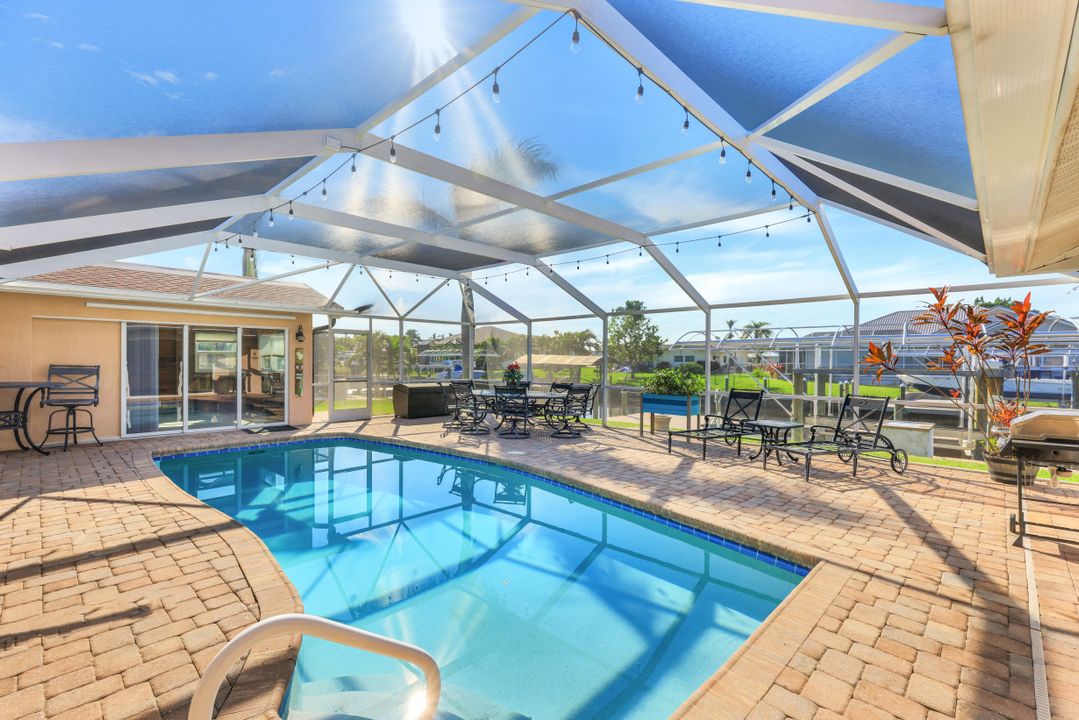 5324 Delano Ct, Cape Coral, FL 33904