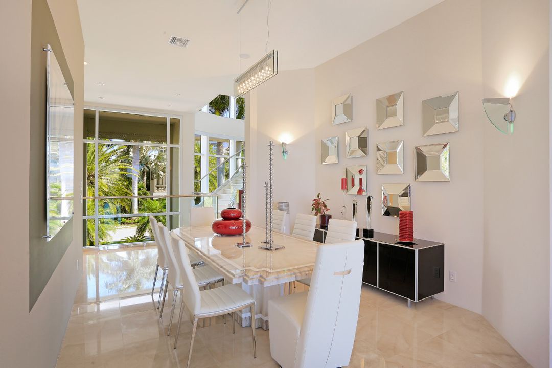 202 S Beach Dr, Marco Island, FL 34145