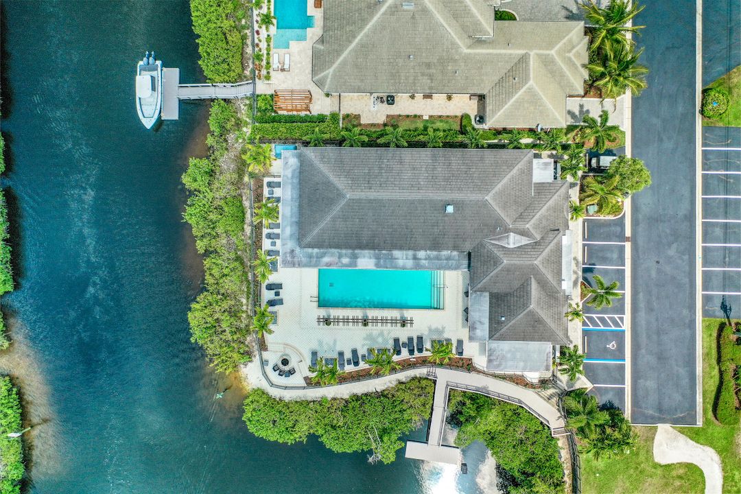 17212 Hidden Estates Cir, Fort Myers, FL 33908