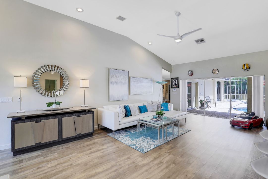 6080 Cypress Hollow Way, Naples, FL 34109