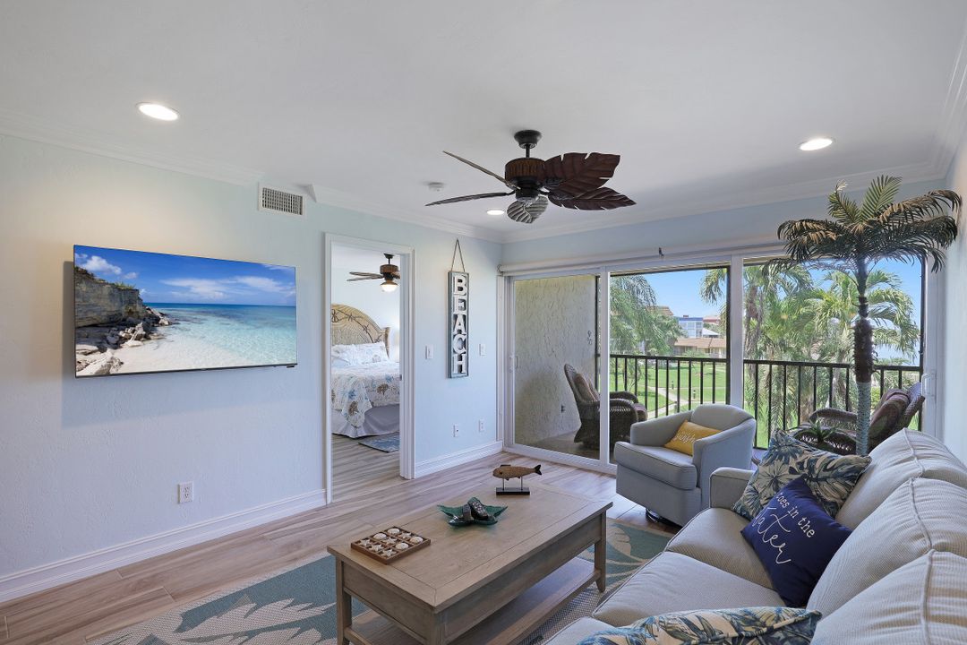 750 W Elkcam Cir #316, Marco Island, FL 34145