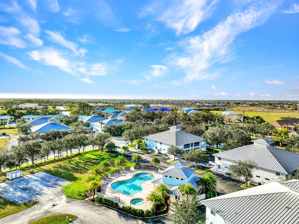 1050 Hancock Creek S Blvd #204, Cape Coral, FL 33909