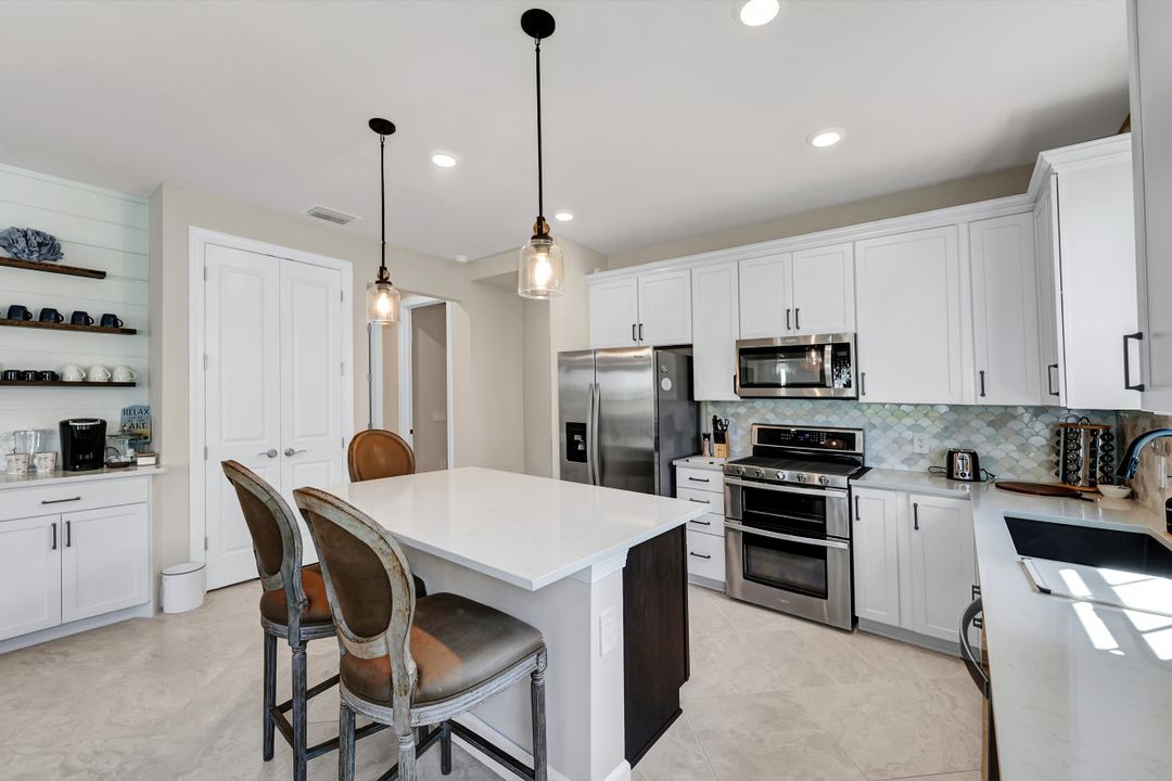 12379 Canal Grande Dr, North Fort Myers, FL 33903