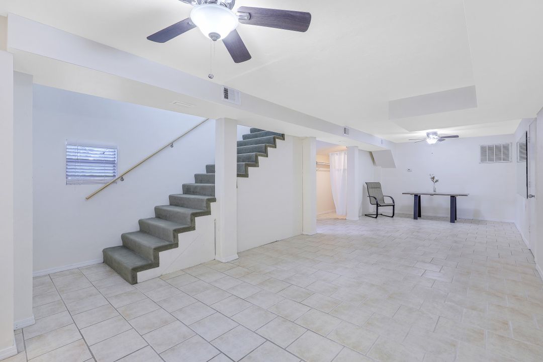 8642 Whispering Pines Dr, Saint James City, FL 33956