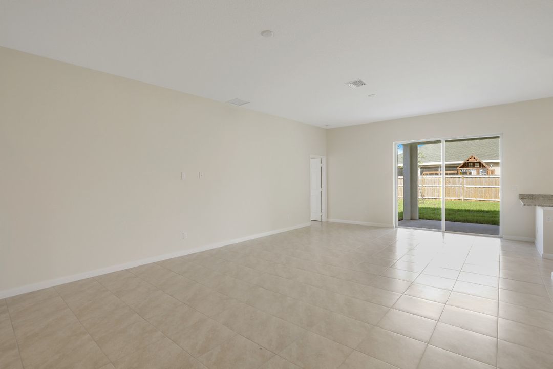 1638 Paddock St, Port St. Lucie, FL 34987