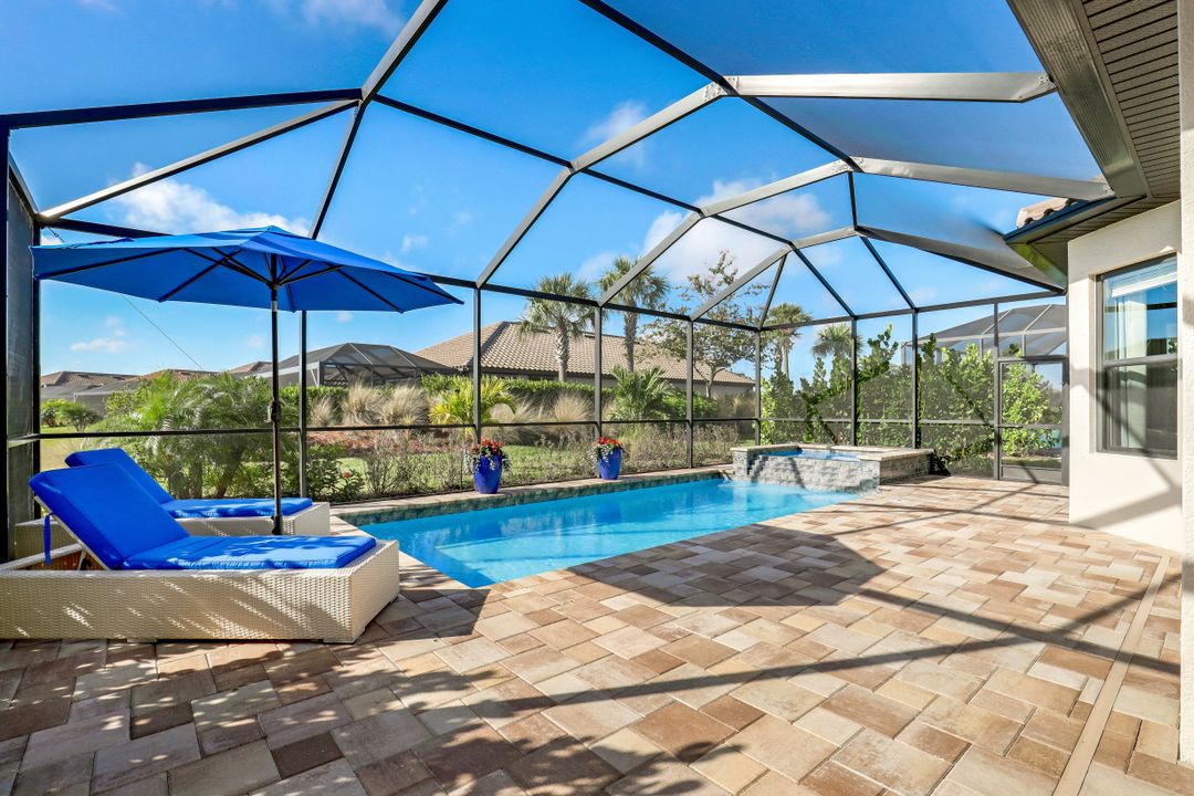 9403 Montelanico Loop, Naples, FL 34119