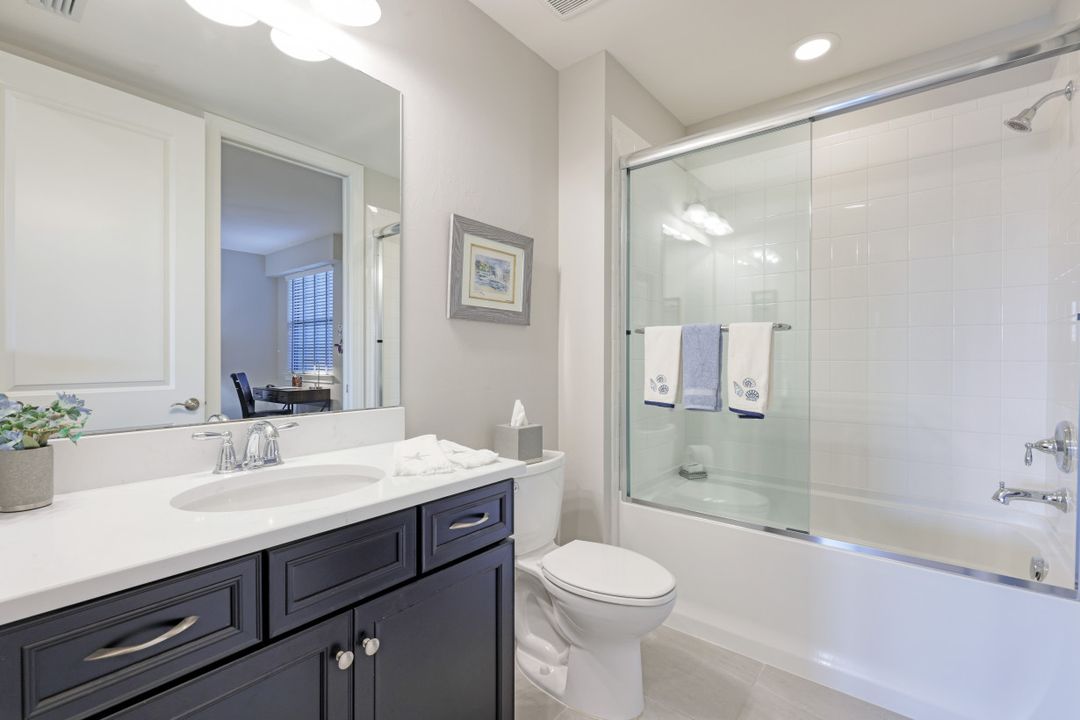 9673 Montelanico Loop #102, Naples, FL 34119