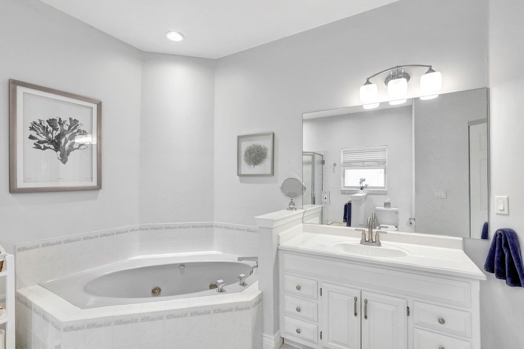 1640 Almeria Ct, Marco Island, FL 34145