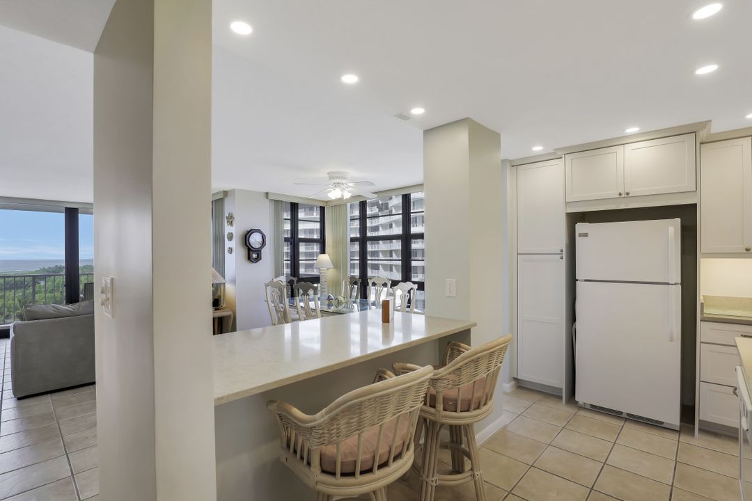 380 Seaview Ct #403, Marco Island, FL 34145