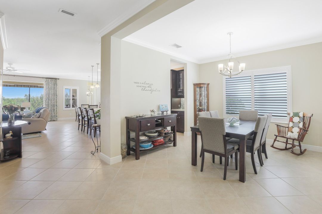 8542 Big Mangrove Dr, Fort Myers, FL 33908