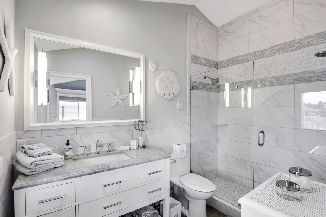 1672 Villa Ct, Marco Island, FL 34145