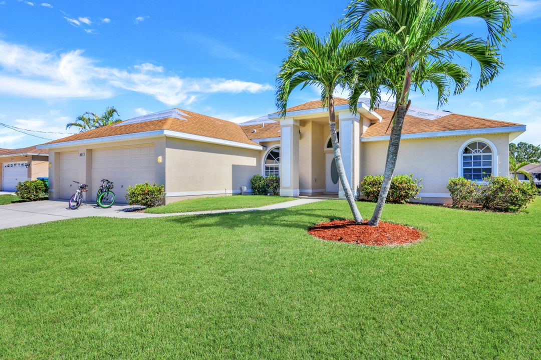 3317 SW 5th Pl, Cape Coral, FL 33914