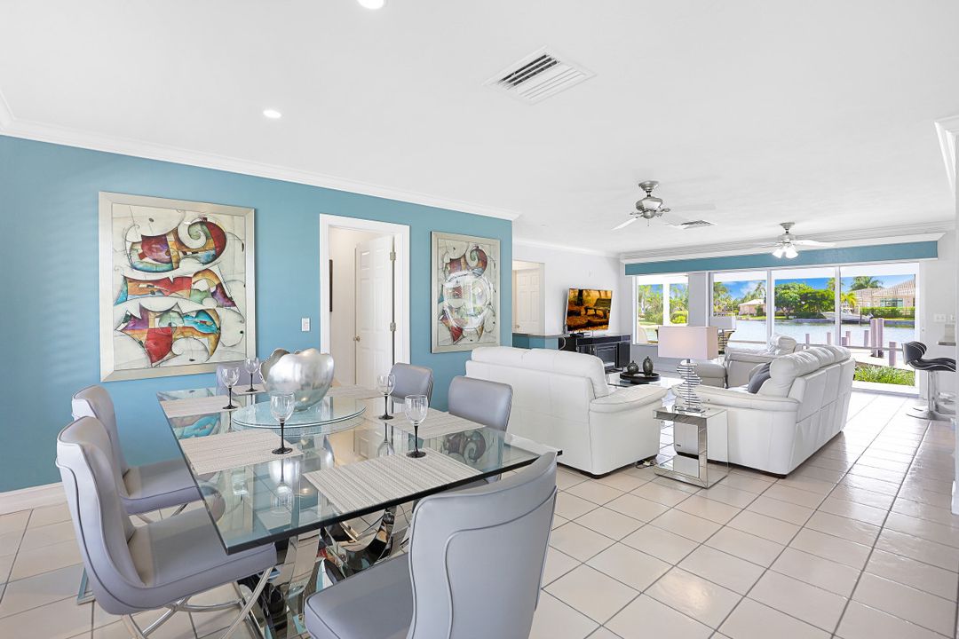 1201 Laurel Ct, Marco Island, FL 34145