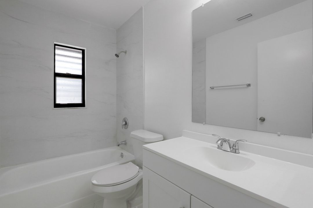 227 NW 13th Terrace, Cape Coral, FL 33993