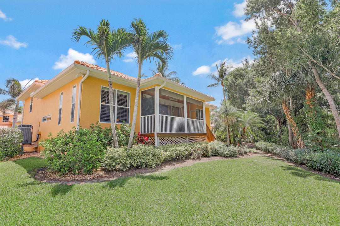 9186 Brendan Preserve Ct, Bonita Springs, FL 34135