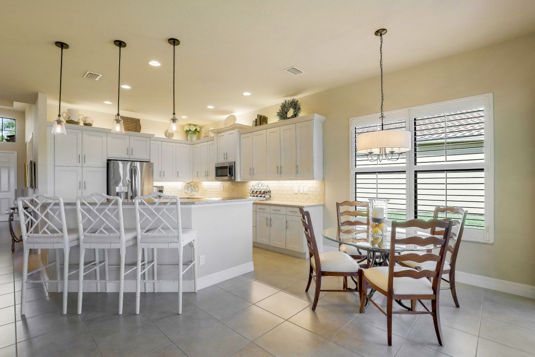 11520 Stonecreek Cir, Fort Myers, FL 33913