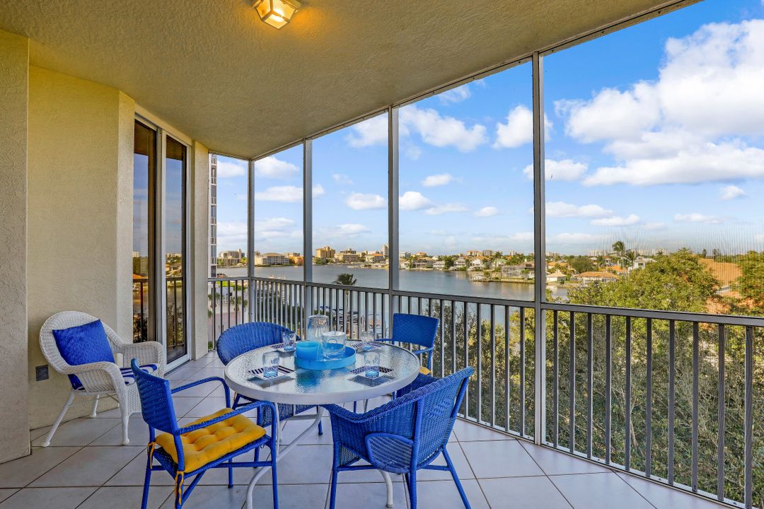 450 Launch Cir #504, Naples, FL 34108
