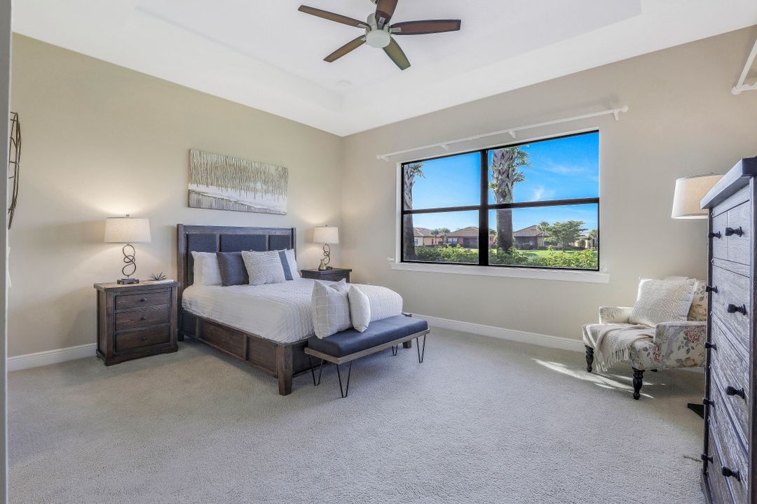 12471 Kentwood Ave, Fort Myers, FL 33913