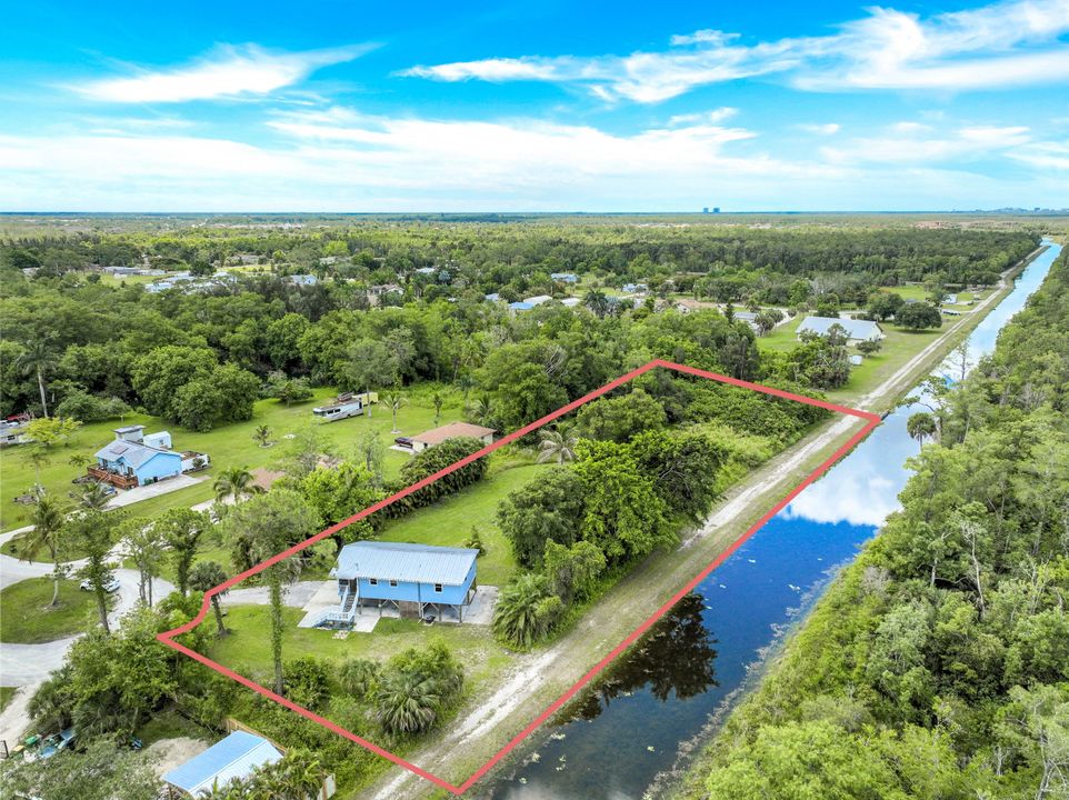 5202 Cypress Ln, Naples, FL 34113