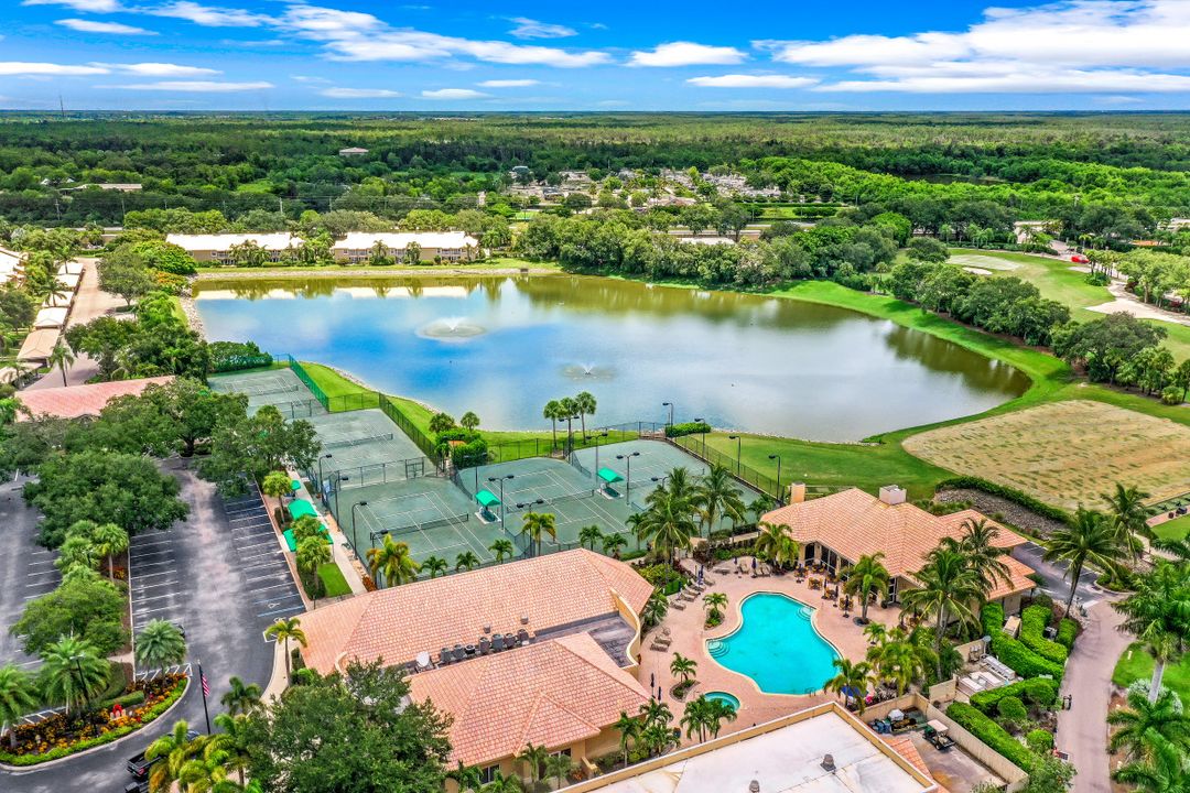 28080 Cavendish Ct  #2010, Bonita Springs, FL 34135