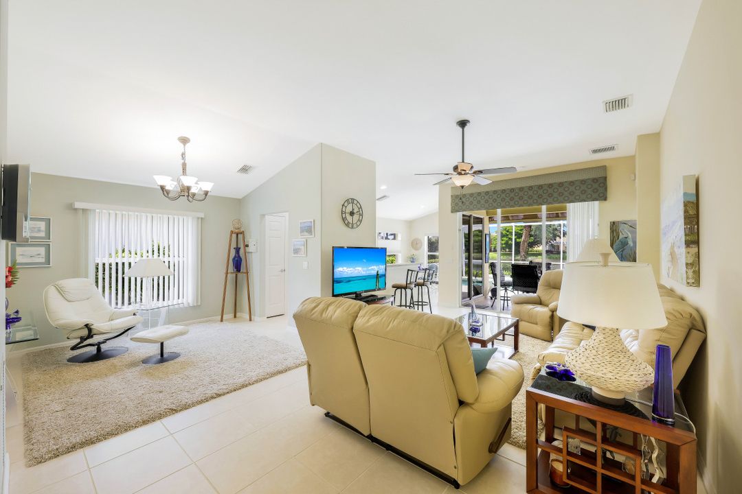 2538 Greendale Pl, Cape Coral, FL 33991