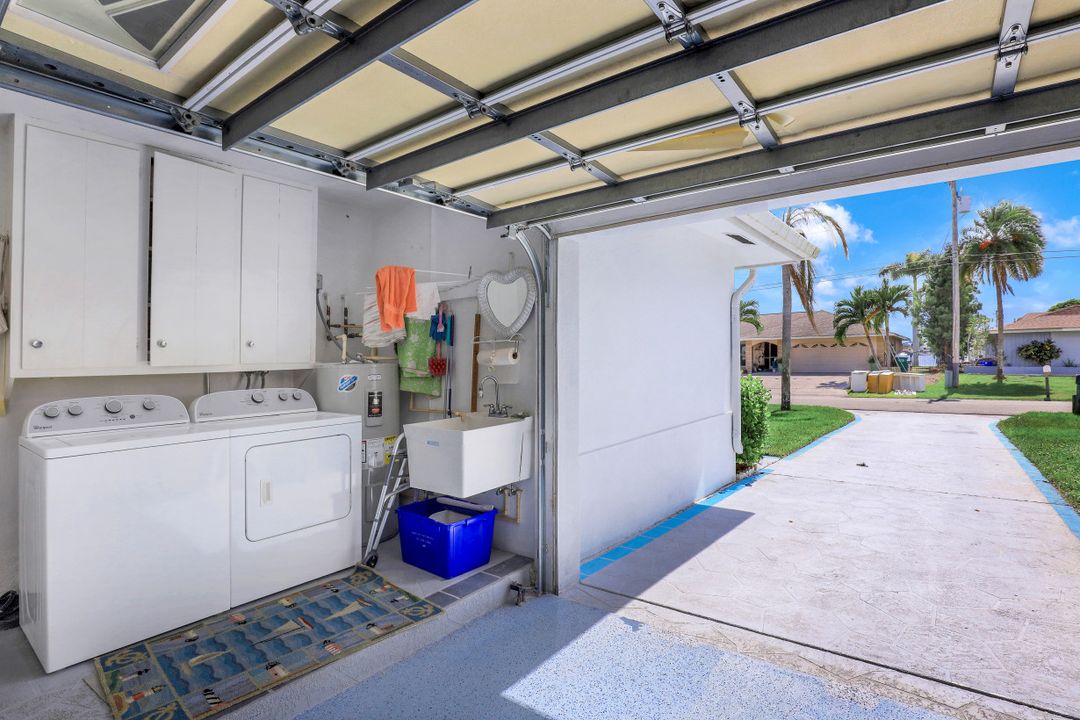 1923 SE 45th St, Cape Coral, FL 33904