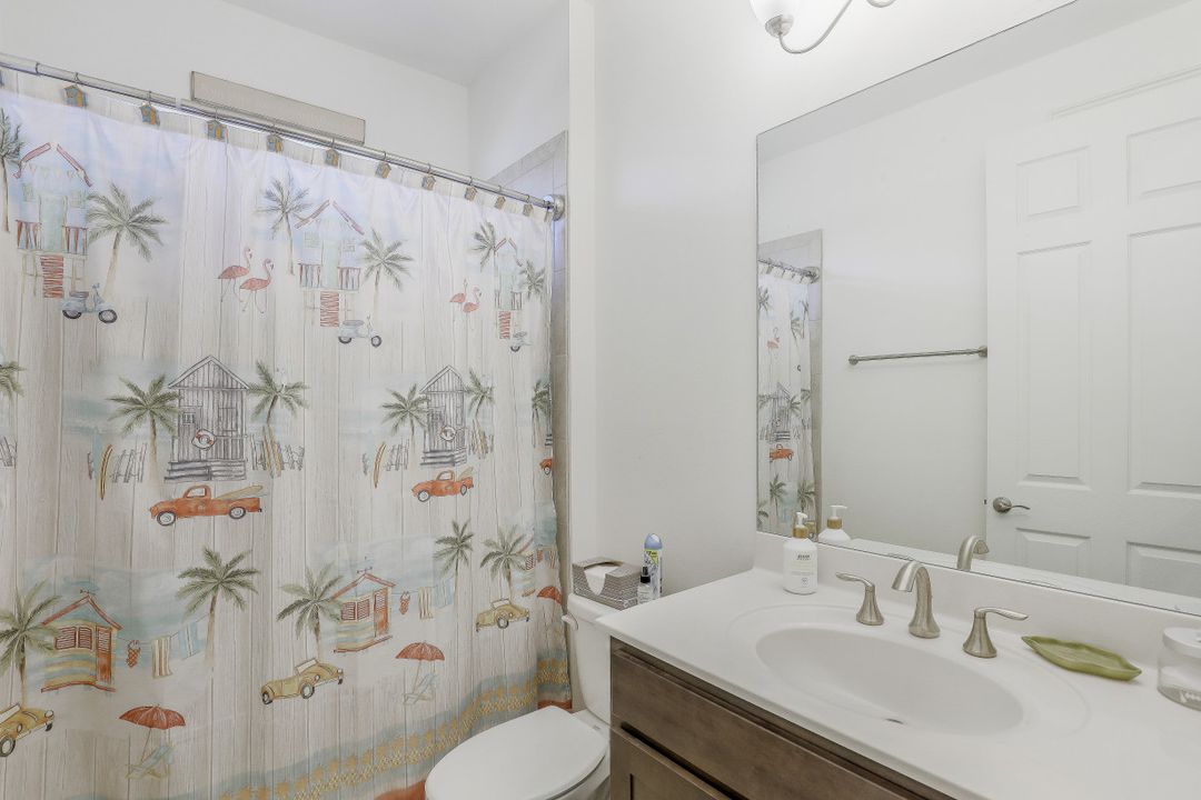 3101 Amadora Cir, Cape Coral, FL 33909